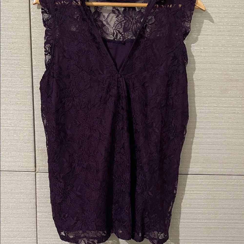 Sleeveless Dark Purple Lace Blouse